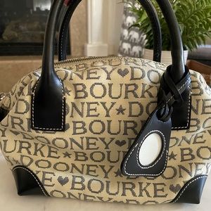 Dooney & Bourke Purse